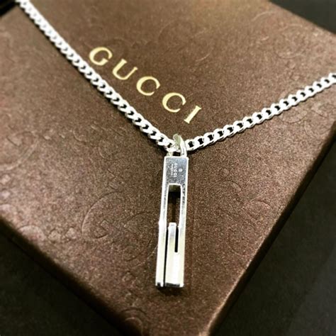 gucci ネックレス 年齢層